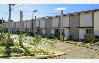 Imagem: A casa possui 2 Dormitórios, 2 Banheiros, 86m² de Área, Imóvel