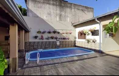 Imagem 6: V2- vendo casa com piscina