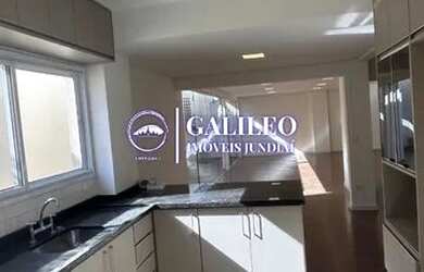 Imagem: A casa em condomínio possui 3 Dormitórios, 3 Banheiros, 3