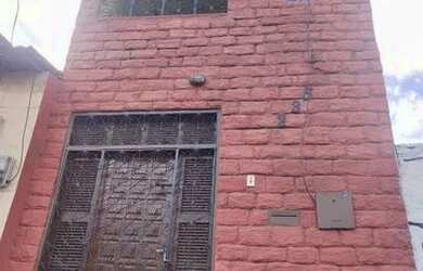 Imagem: A casa possui 2 Dormitórios, 2 Banheiros e 97m² de Área e