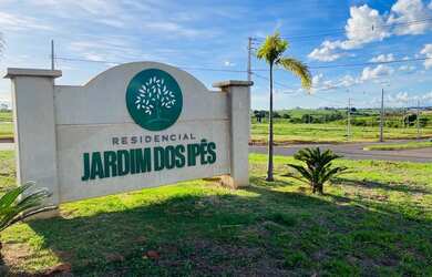 Imagem: O terreno possui 206m² de Área e está localizado em Regente