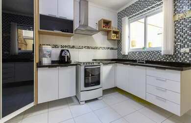 Imagem 16: Casa em condomínio fechado