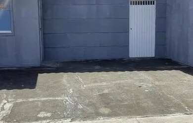 Imagem: A casa em condomínio possui 3 Dormitórios, 2 Banheiros, 3