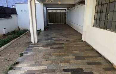 Imagem 3: Casa a venda no centro de Varginha