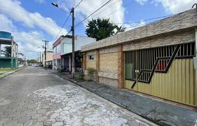 Imagem: A casa em condomínio possui 2 Dormitórios, 1 Banheiro, 1 Vaga