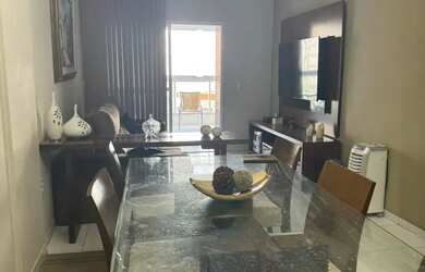 Imagem: O apartamento possui 3 Dormitórios, 1 Banheiro, 1 Vaga na garagem