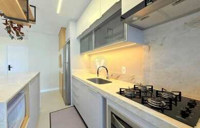 Imagem 9: Conforto e praticidade em um só lugar, pode chamar esse apartamento de...