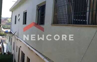 Imagem: A casa possui 5 Dormitórios, 4 Banheiros, 200m² de Área e