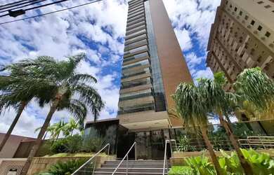 Imagem: O apartamento possui 4 Dormitórios, 5 Banheiros, 4 Vagas na