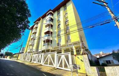 Imagem: O apartamento possui 3 Dormitórios, 2 Banheiros, 1 Vaga na