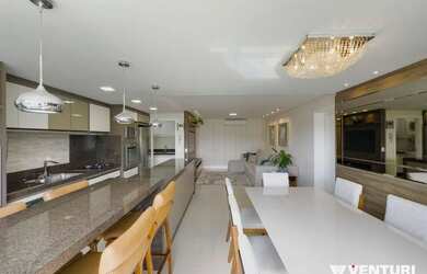 Imagem: O apartamento possui 3 Dormitórios, 3 Banheiros, 2 Vagas na