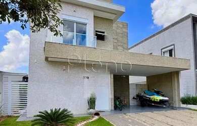 Imagem: A casa em condomínio possui 3 Dormitórios, 4 Banheiros, 4