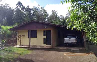 Imagem: A fazenda possui 10.000m² de Área, Churrasqueira e está