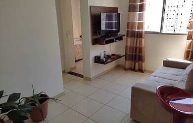 Imagem 1: Pq Industrial, apto com 2 dorms, andar alto / Aceita carro