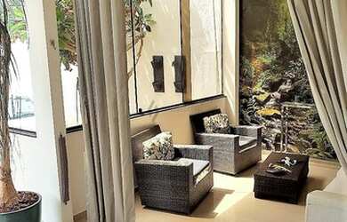 Imagem: A casa possui 2 Dormitórios, 3 Banheiros, 240m² de Área e