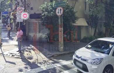 Imagem: O depósito possui 68m² de Área e está localizado em Bairro