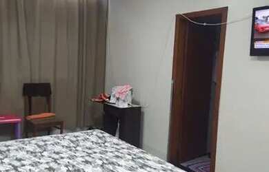 Imagem: A casa em condomínio possui 5 Dormitórios, 5 Banheiros, 3