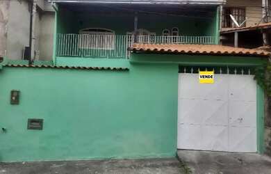 Imagem: A casa em condomínio possui 3 Dormitórios, 2 Banheiros, 1