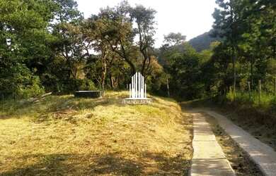 Imagem: A casa possui 2 Dormitórios, 1 Banheiro, 115m² de Área e