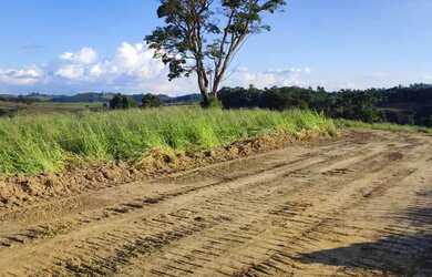 Imagem: O terreno possui 500m² de Área e está localizado em Centro
