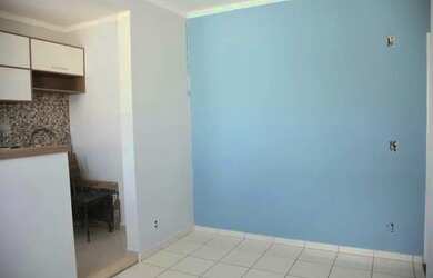 Imagem: O apartamento possui 2 Dormitórios e 1 Banheiro e está localizado