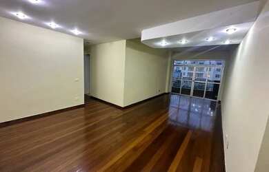 Imagem: O apartamento possui 2 Dormitórios, 3 Banheiros, 2 Vagas na