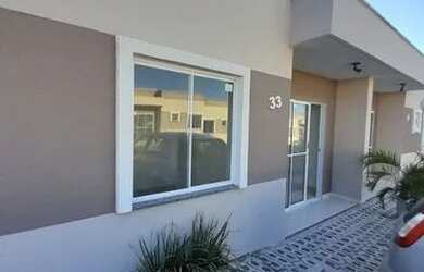 Imagem: A casa em condomínio possui 2 Dormitórios, 2 Banheiros, 1