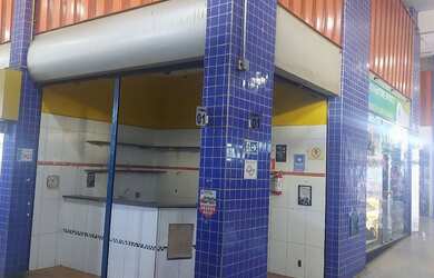 Imagem: O depósito possui 1 Vaga na garagem, 37m² de Área e está