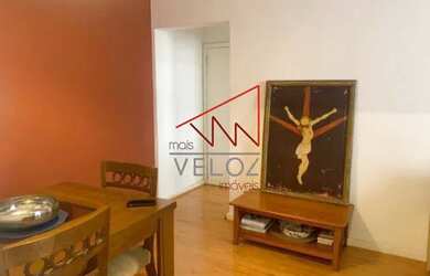 Imagem 2: Apartamento para venda possui 80 metros quadrados com 3 quartos em Leblon...