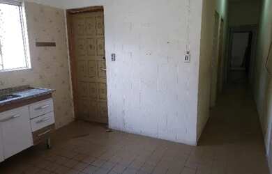 Imagem 3: Casa Nautica - 2 Dmts - Garagem - Lateral livre