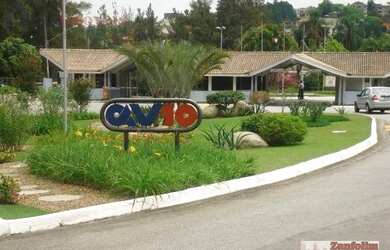 Imagem: A casa em condomínio possui 4 Dormitórios, 4 Banheiros, 5