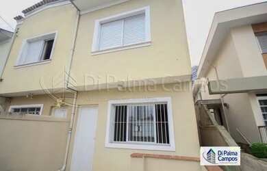 Imagem: A casa possui 2 Dormitórios, 2 Banheiros, 1 Vaga na garagem