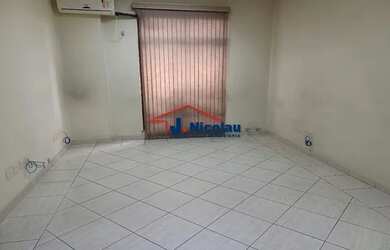 Imagem: O depósito possui 136m² de Área e está localizado em Centro