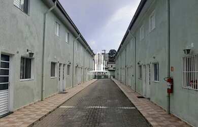 Imagem: A casa em condomínio possui 2 Dormitórios, 1 Banheiro, 1 Vaga