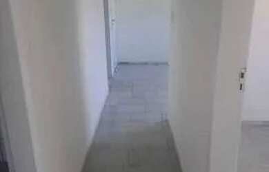 Imagem: A casa possui 2 Dormitórios, 1 Banheiro, 1 Vaga na garagem