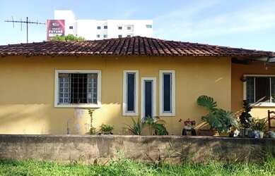 Imagem 2: Vendo lote em condominio com 2 casas