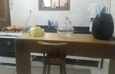 Imagem: A casa em condomínio possui 4 Dormitórios, 3 Banheiros, 1