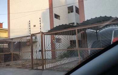 Imagem 2: Candeias locação. Varanda, 65m² de Área, 1 Vaga na garageme2 Dormitórios