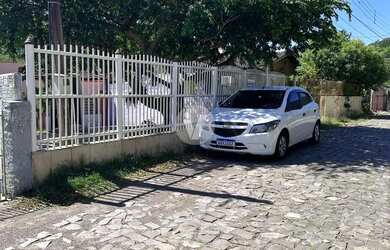 Imagem 2: Casa com pátio amplo, localizada no bairro Itararé