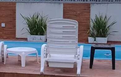 Imagem: A casa possui 3 Dormitórios, Acomodam 13 pessoas, 3 Vagas na