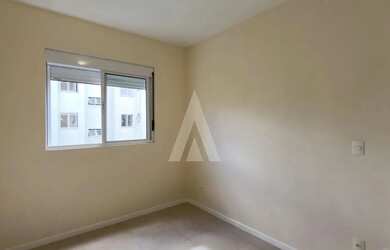 Imagem 14: Apartamento composto por 02 quartos, sendo 01 suíte, sala de estar e jantar, cozinha com a