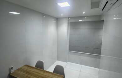 Imagem 8: Sala Comercial na Av. ACM R$ 1.990,00 Tel.: