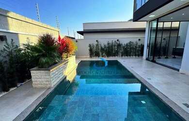 Imagem: A casa em condomínio possui 3 Dormitórios, 4 Banheiros, 4