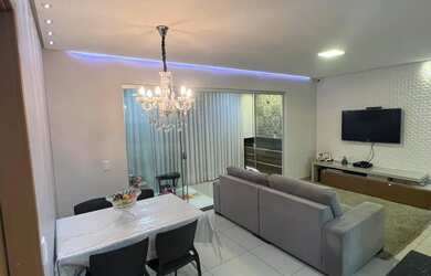 Imagem: O apartamento possui 3 Dormitórios, 3 Banheiros, 2 Vagas na