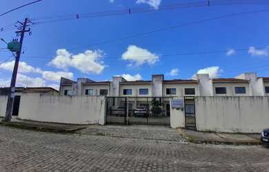 Imagem: A casa em condomínio possui 2 Dormitórios, 2 Banheiros, 1