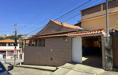 Imagem 3: Duas casas pelo preço de uma para venda em São Lourenço - MG