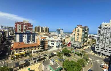 Imagem 5: Dois apartamentos unificados no Centro de Capão da Canoa, com 177 m²...