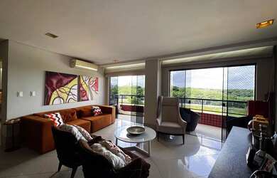 Imagem: O apartamento possui 4 Dormitórios, 4 Banheiros, 2 Vagas na