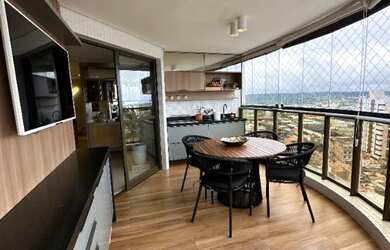 Imagem: O apartamento possui 3 Dormitórios, 4 Banheiros, 3 Vagas na