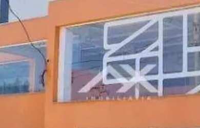 Imagem: O depósito possui 5 Vagas na garagem e 804m² de Área e está